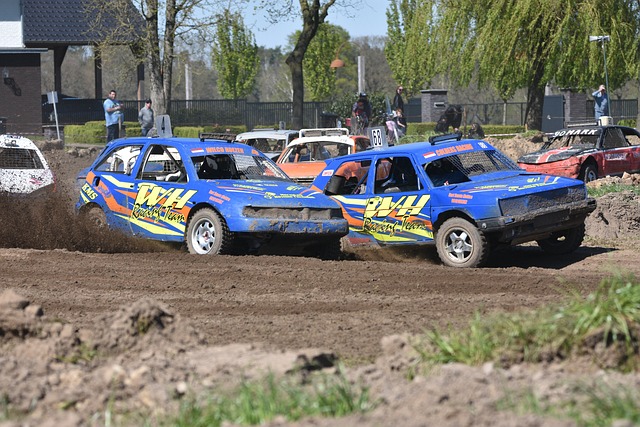 更是吸引万 更是吸引万